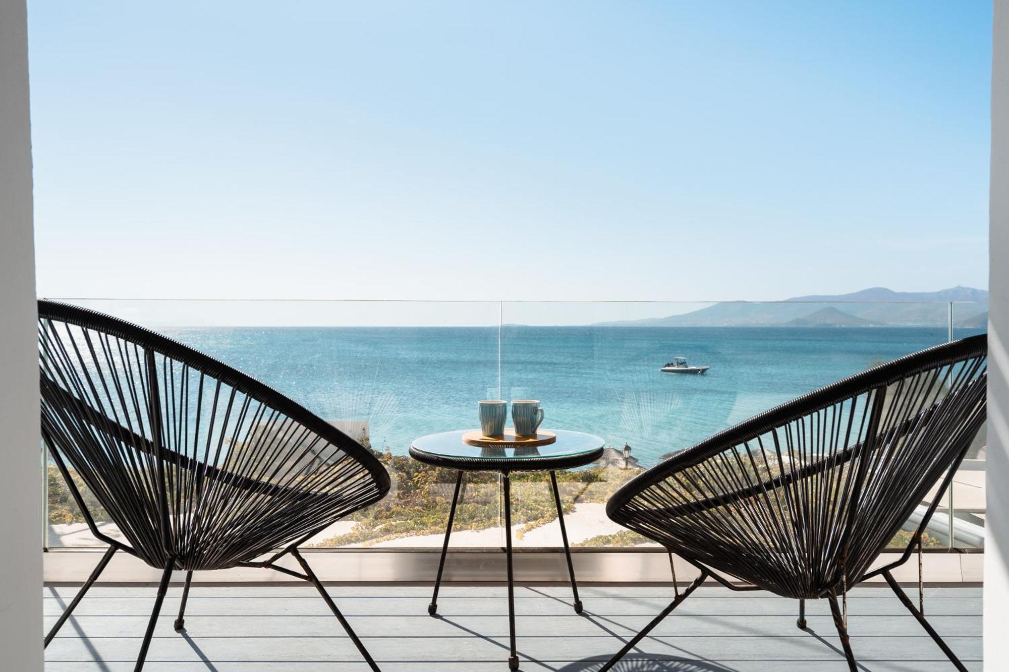 Manios Suites Agia Anna  Exterior photo