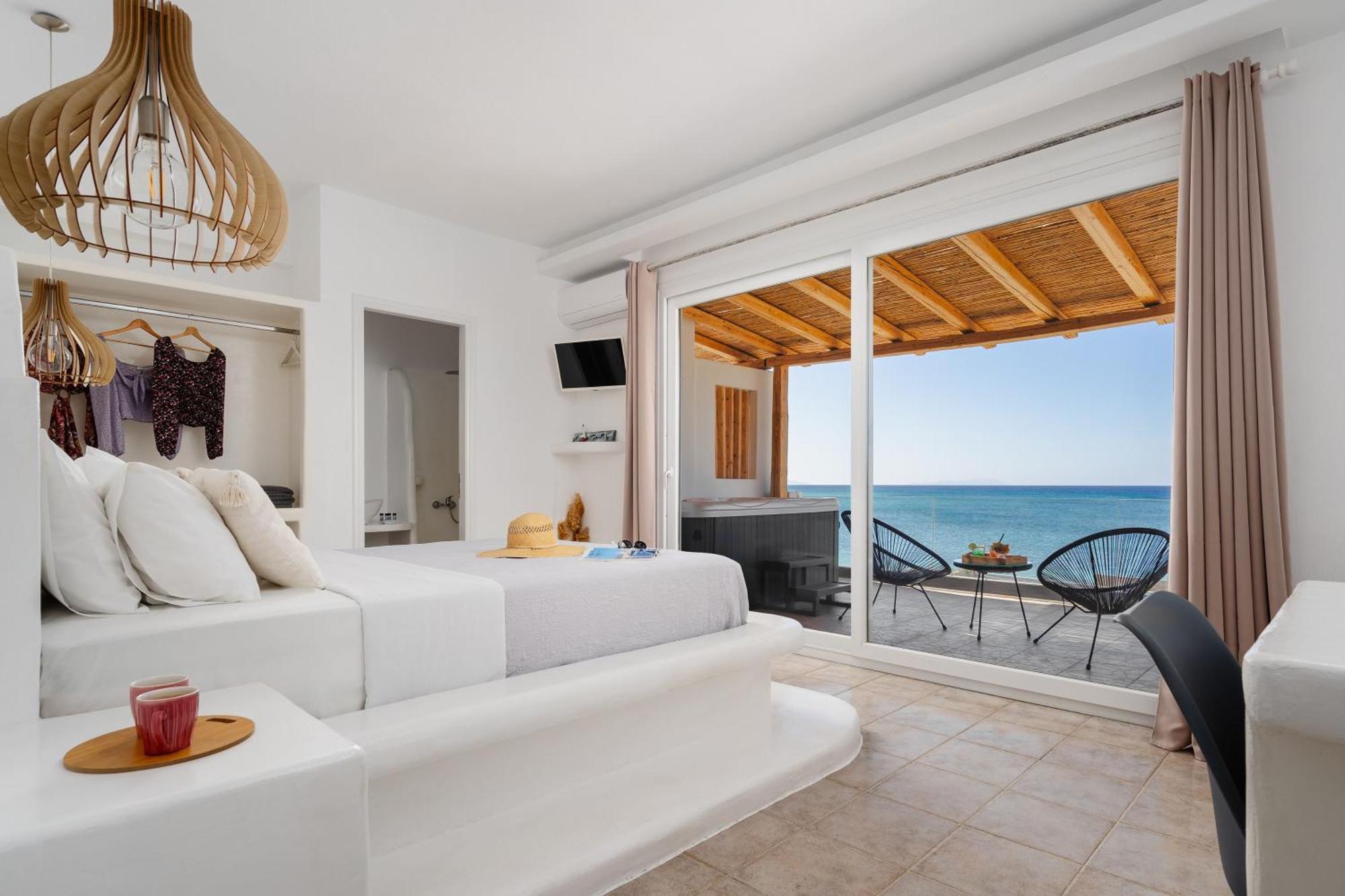 Manios Suites Agia Anna  Exterior photo