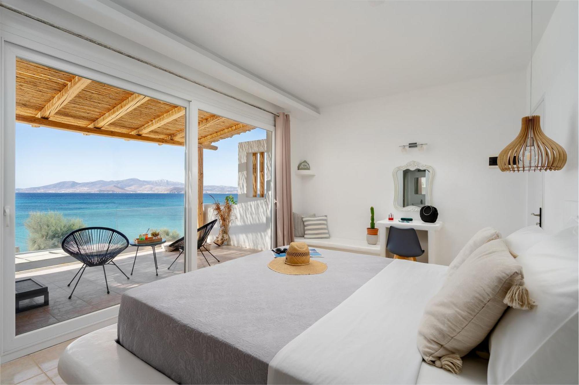 Manios Suites Agia Anna  Exterior photo